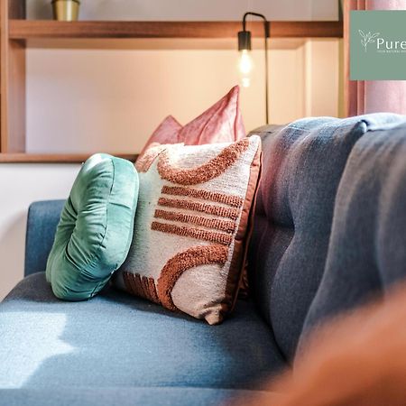 Stunning Five Bedroom Manchester House With Free Parking By Purestay Short Lets & Serviced Accommodation Eksteriør bilde