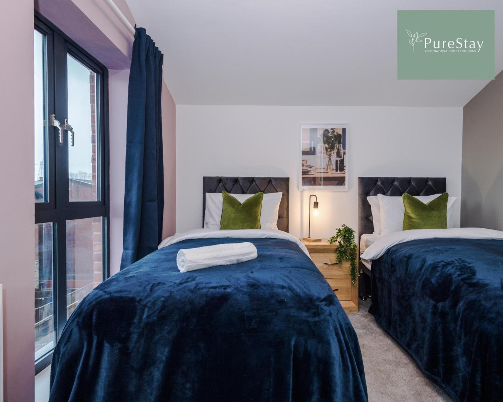 Stunning Five Bedroom Manchester House With Free Parking By Purestay Short Lets & Serviced Accommodation Eksteriør bilde