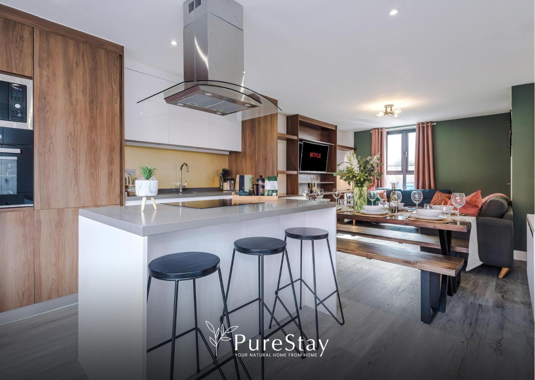 Stunning Five Bedroom Manchester House With Free Parking By Purestay Short Lets & Serviced Accommodation Eksteriør bilde
