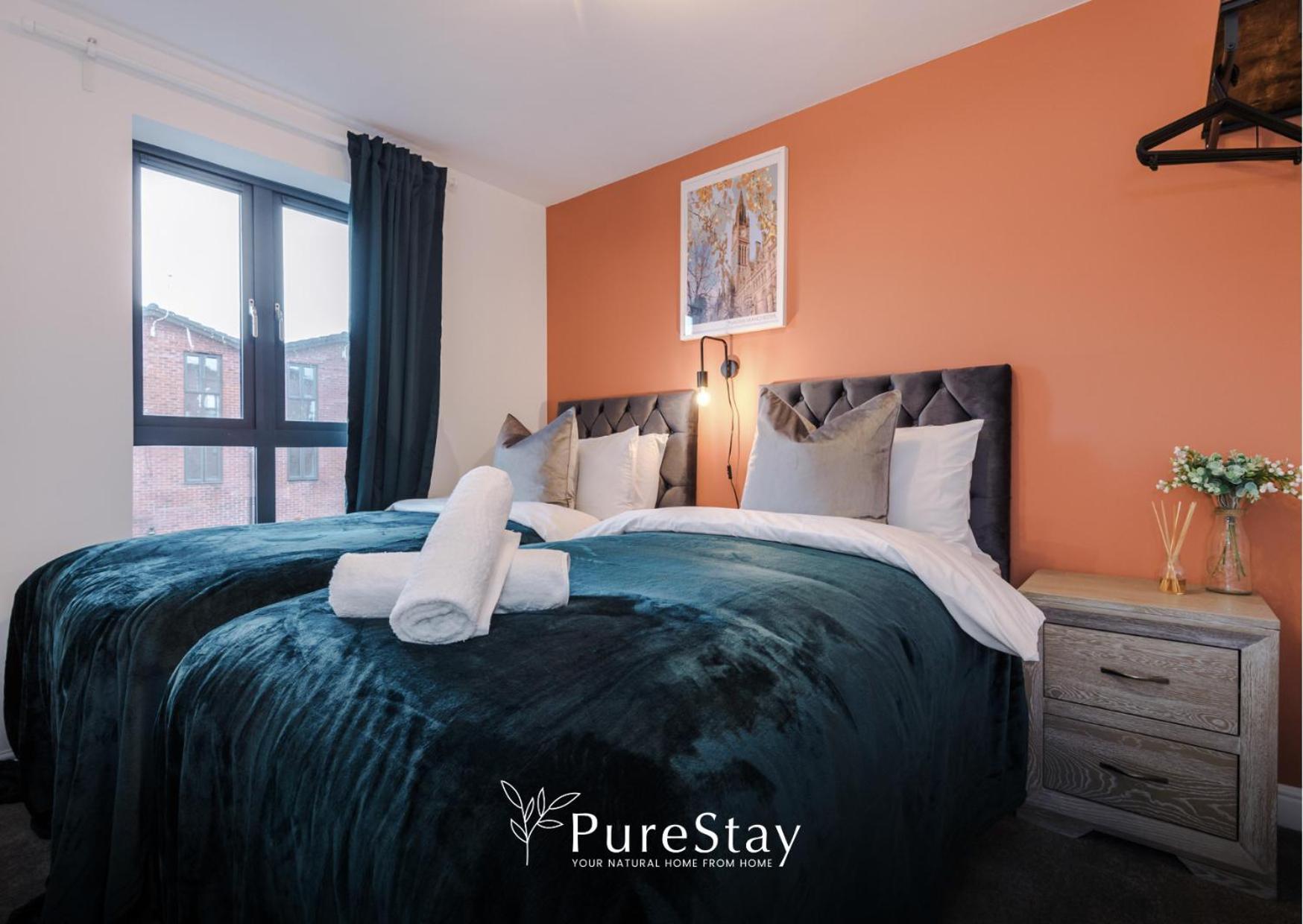 Stunning Five Bedroom Manchester House With Free Parking By Purestay Short Lets & Serviced Accommodation Eksteriør bilde